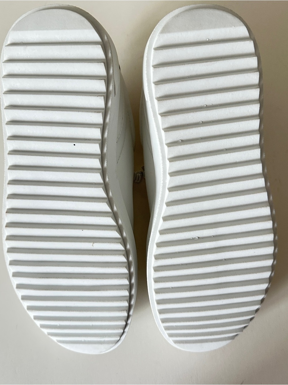 NEW Blondo Goose Waterproof White Low-Top Leather Women's Sneakers, Sz 7.5M - Picture 8 of 11